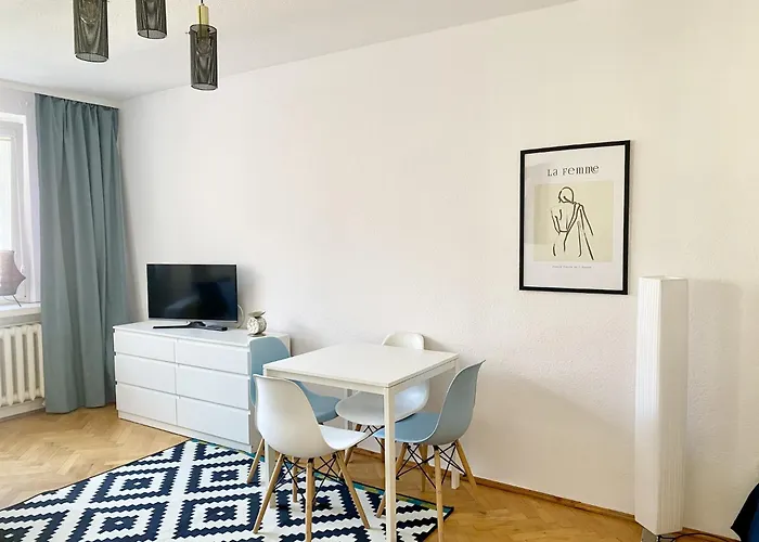 Avis Skwer Kościuszki 21 Gdynia